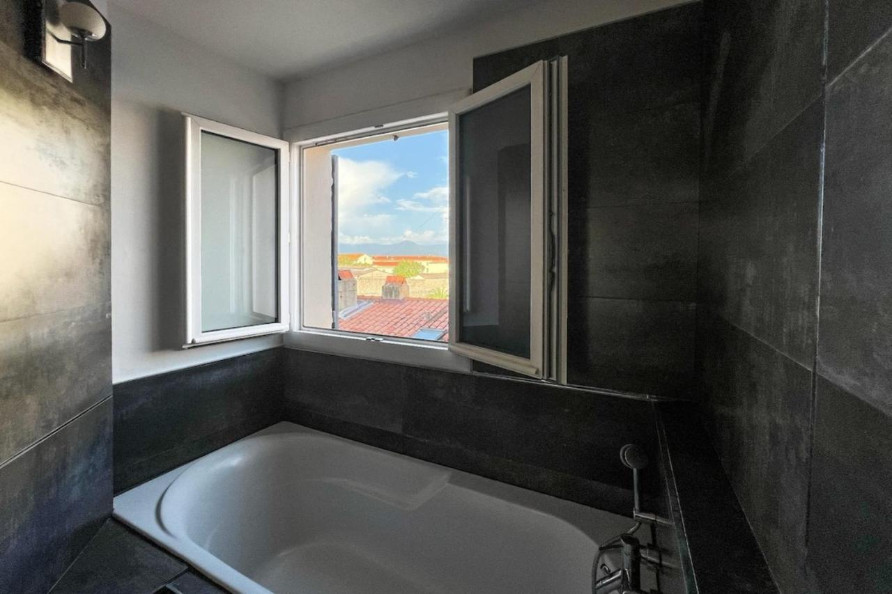 Grand Apt Au Coeur D'Ajaccio - Ac & 5Min Plage Apartment Luaran gambar